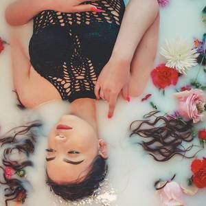 Meet your Posher, Fallon